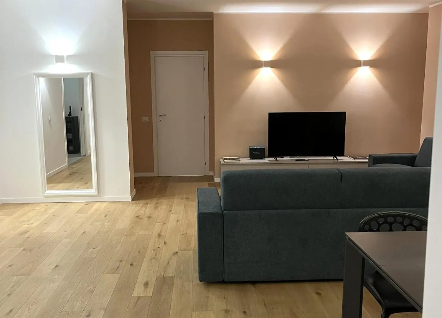 Fifty Eight Suite Milan Repubblica Three Bedrooms