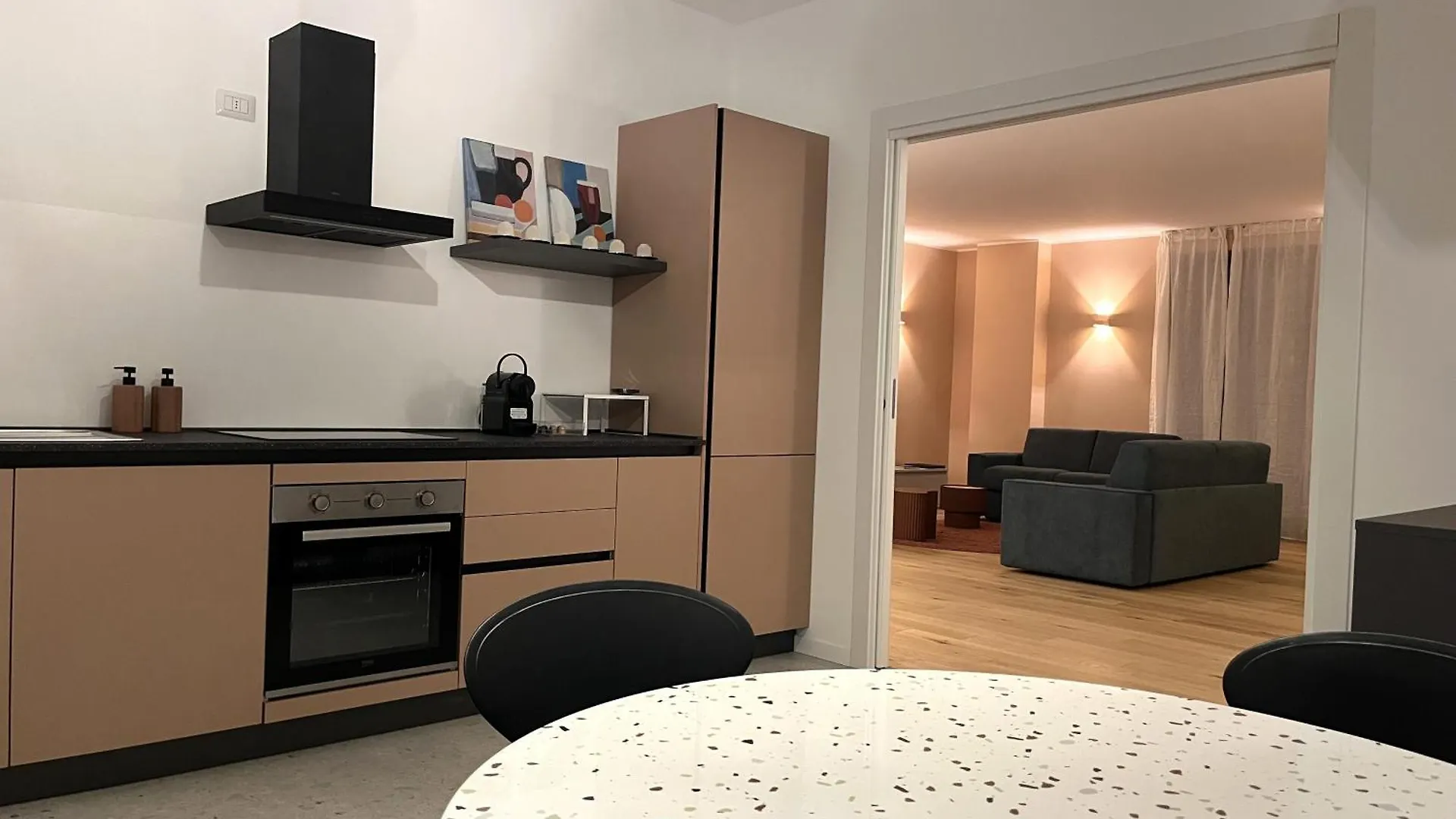 Fifty Eight Suite Milan Repubblica Three Bedrooms